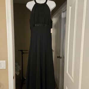 Jones Wear Black Halter Maxi Gown